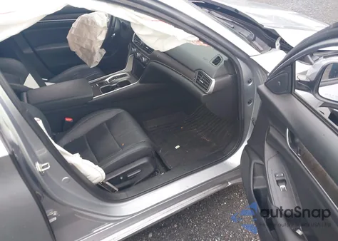 2019 Honda Accord Touring 2.0T из США, поврежденный, VIN 1HGCV2F96KA009445